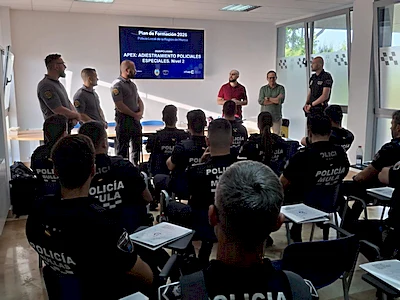 Bullas acoge el curso APEX de adiestramiento policial especial con agentes de cuatro municipios